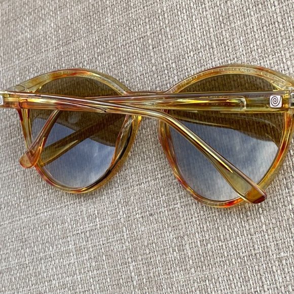 Vintage Corning Women Sunglasses Brown Tone Frame Ladies Eye Wear Shades - Picture 4 of 8